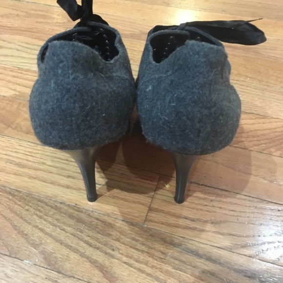 Lauren Conrad Heels - Picture 2 of 4